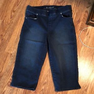 Gloria Vanderbilt Women's Cropped Jeans - Dark Blue